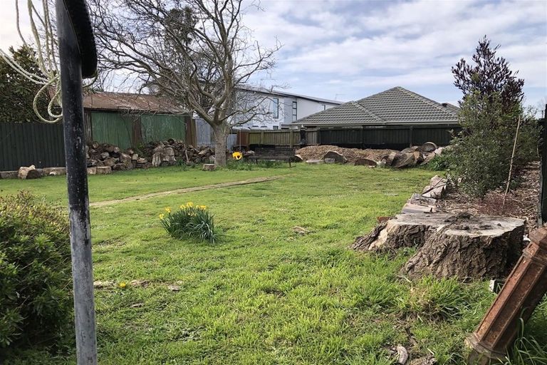 Photo of property in 50 Mathesons Road, Phillipstown, Christchurch, 8011