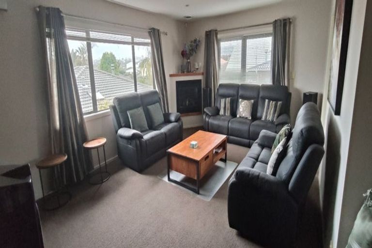 Photo of property in 35a Baird Street, Howick, Auckland, 2014