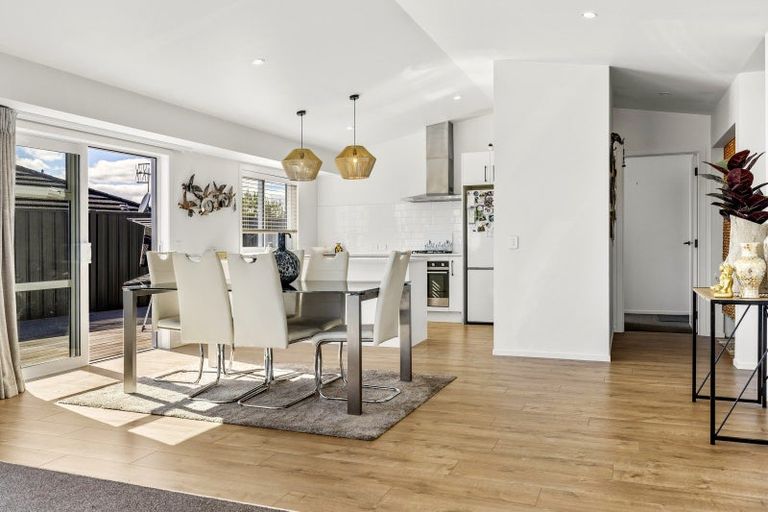 Photo of property in 25 Harakeke Drive, Wharewaka, Taupo, 3330