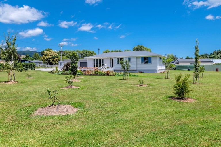 Photo of property in 15a Bovis Street, Shannon, 4821