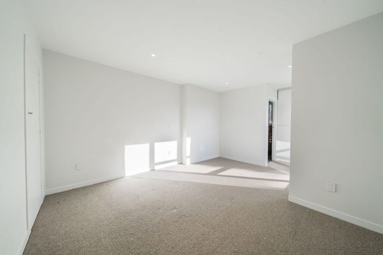 Photo of property in 283 Waimairi Road, Ilam, Christchurch, 8041