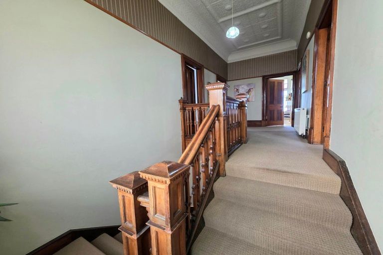 Photo of property in 2 Ure Street, South Hill, Oamaru, 9400