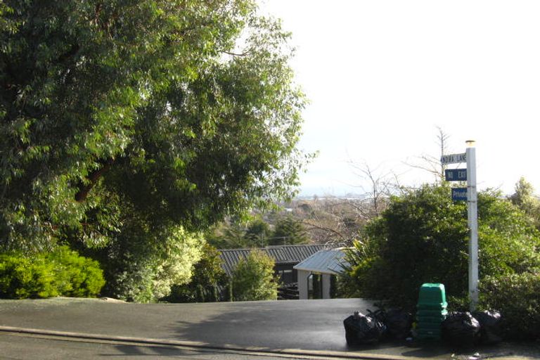 Photo of property in 7 Indira Lane, Cashmere, Christchurch, 8022