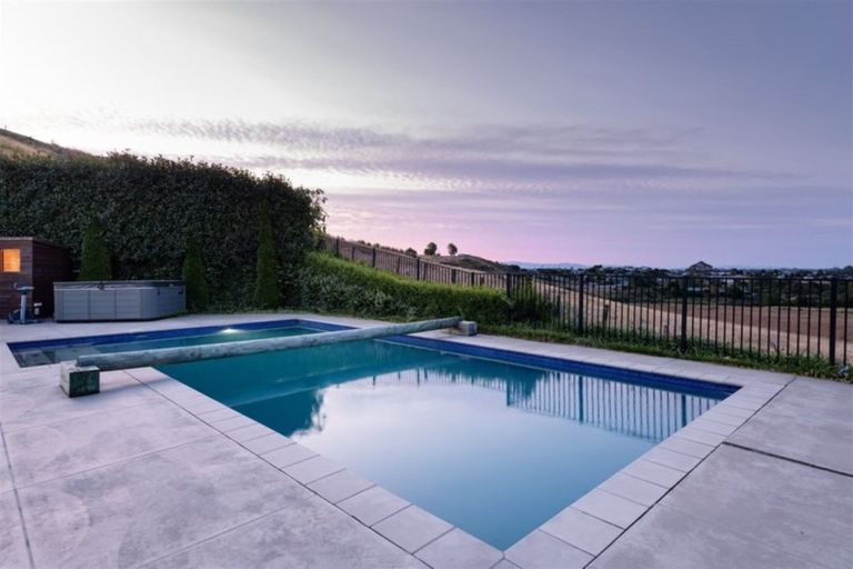 Photo of property in 62 Blackberry Way, Welcome Bay, Tauranga, 3175