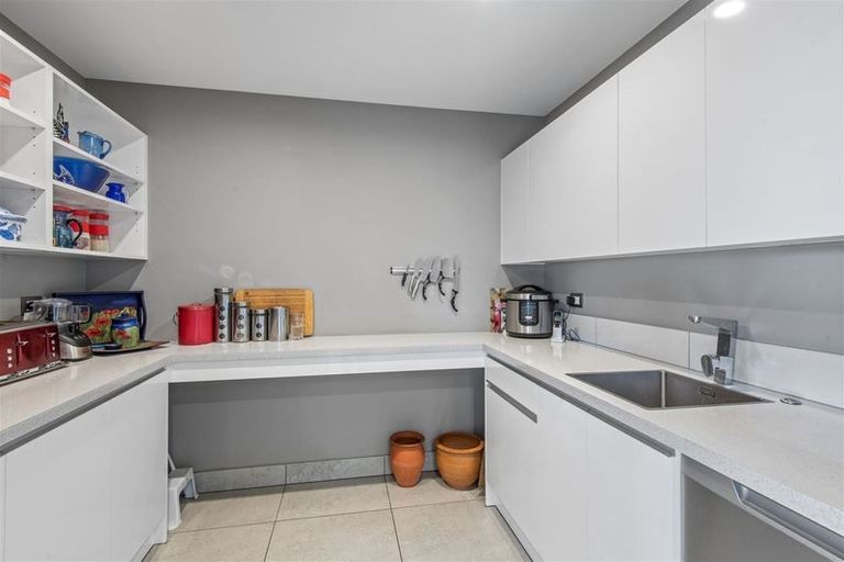 Photo of property in 152 Penruddock Rise, Westmorland, Christchurch, 8025