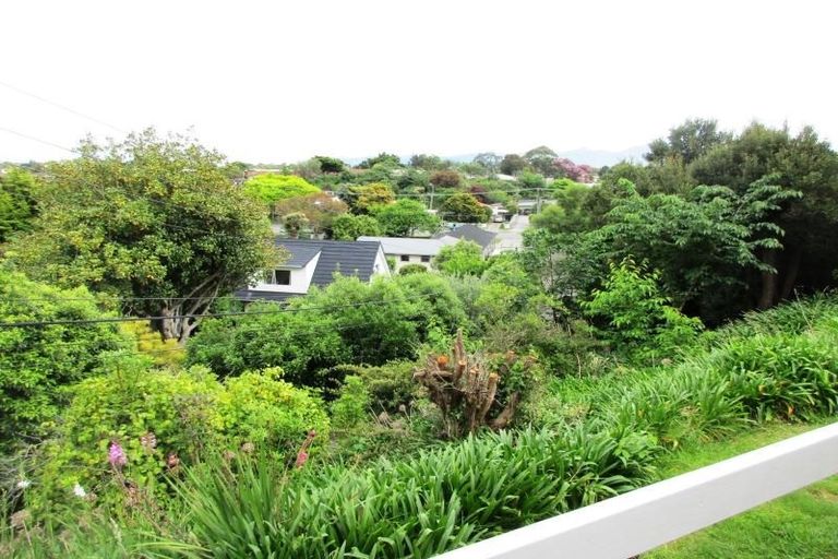 Photo of property in 220 Matai Road, Raumati Beach, Paraparaumu, 5032