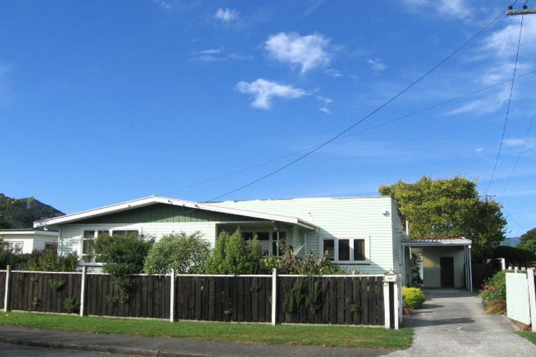 Photo of property in 66 Golders Road, Elderslea, Upper Hutt, 5018