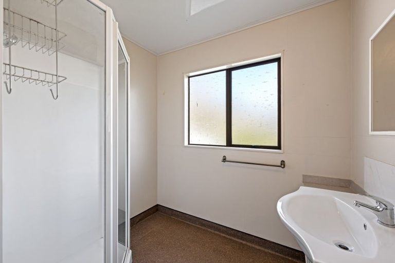 Photo of property in 62 Waikawa Road, Picton, 7220