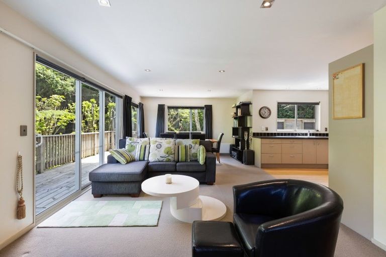 Photo of property in 51b Maungaraki Road, Korokoro, Lower Hutt, 5012