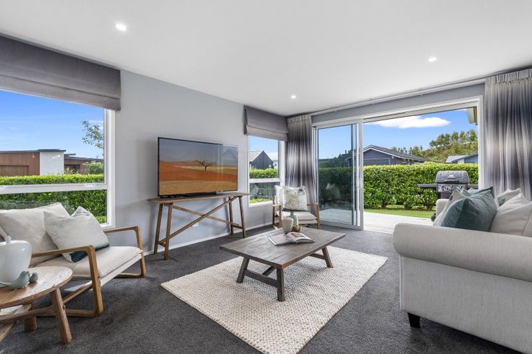 Photo of property in 46 Penetaka Heights, Pyes Pa, Tauranga, 3112