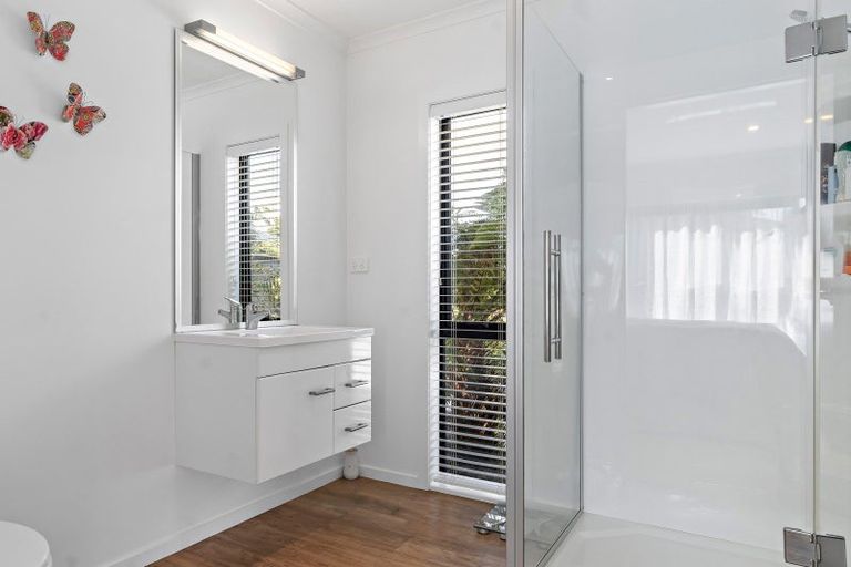 Photo of property in 24 Gimson Street, Solway, Masterton, 5810