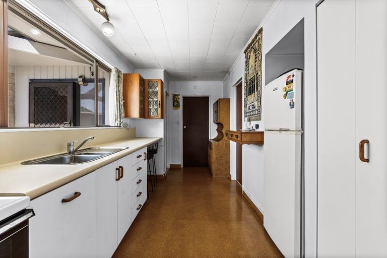 Photo of property in 172 Flaxmere Avenue, Flaxmere, Hastings, 4120