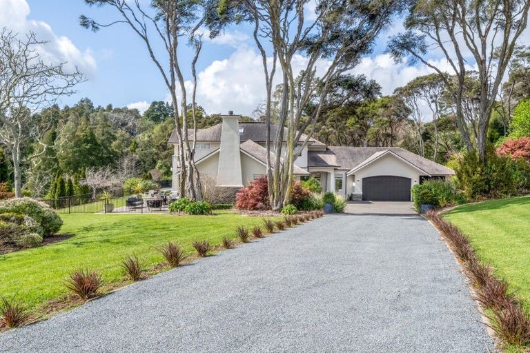 Photo of property in 1 Pearson Road, Whitford, Howick, 2571