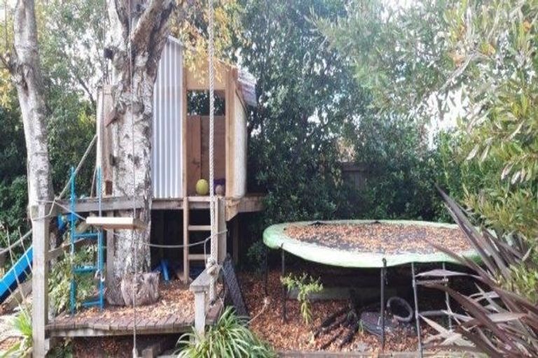 Photo of property in 27 Bainton Street, Bishopdale, Christchurch, 8053