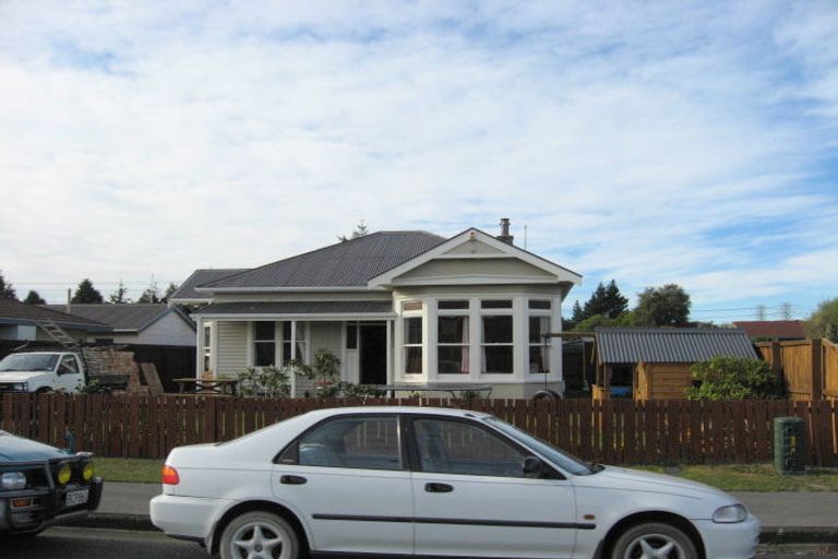 Photo of property in 2/38 Epsom Road, Sockburn, Christchurch, 8042