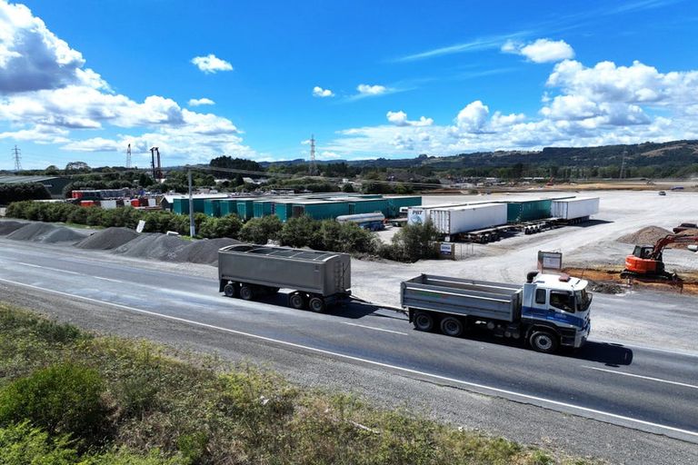 Photo of property in 1159 Great South Road, Runciman, Drury, 2578