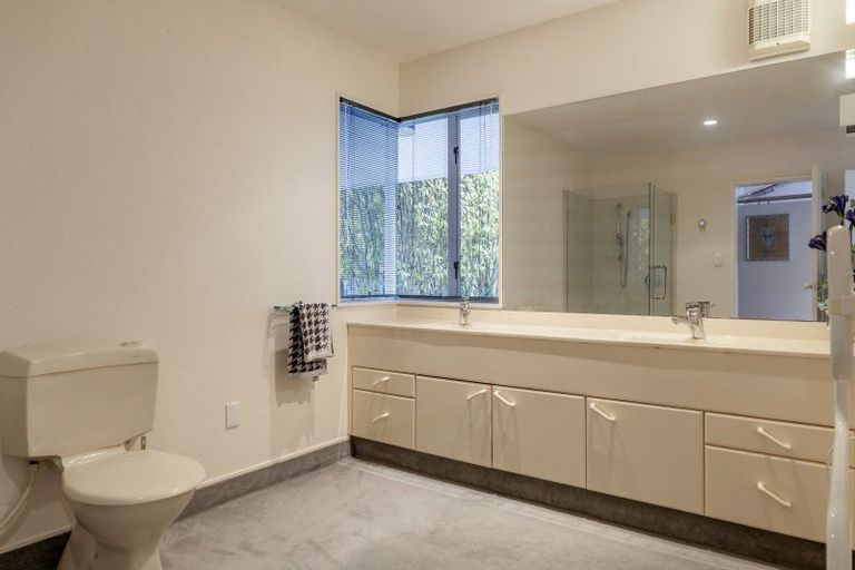 Photo of property in 13 Boundary Road, Waipahihi, Taupo, 3330