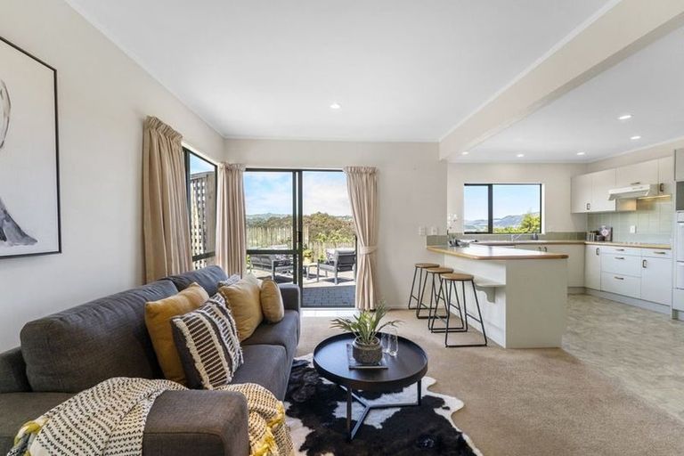 Photo of property in 5 Padstow Place, Camborne, Porirua, 5026