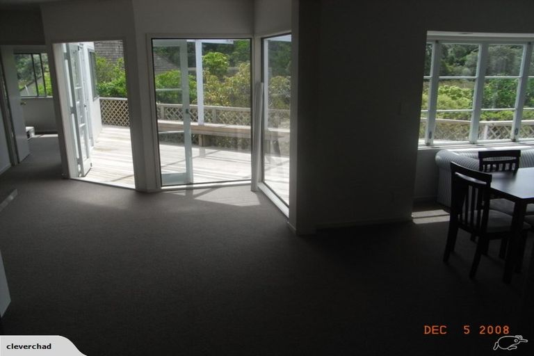 Photo of property in 2/21 Omana Road, Milford, Auckland, 0620