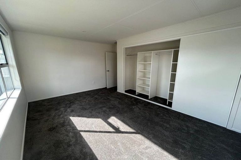 Photo of property in 9 Awaroa Road, Helensville, 0800