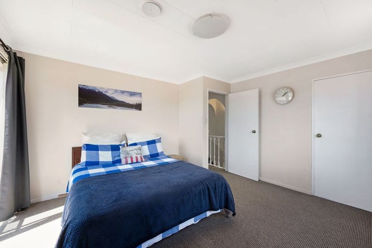 Photo of property in 49a Meeanee Road, Taradale, Napier, 4112