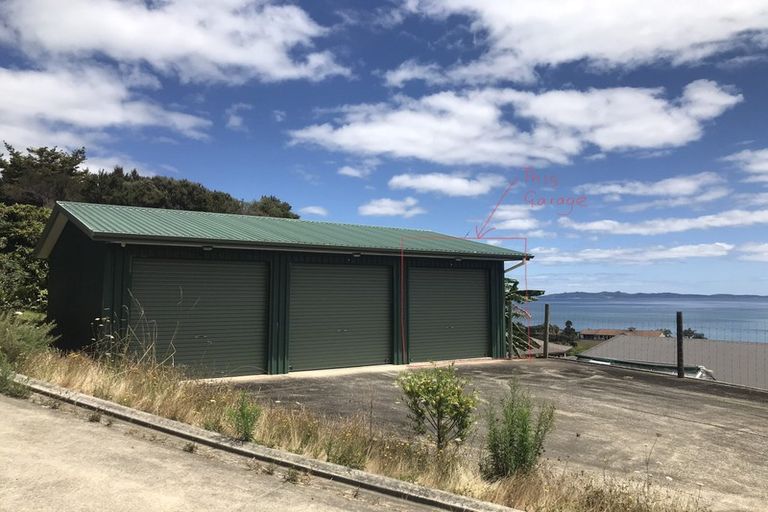 Photo of property in 25 Bay View Road, Cable Bay, 0420