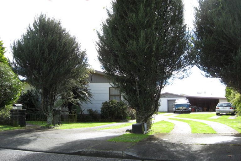 Photo of property in 5 Sunbelt Crescent, Takaka, 7110