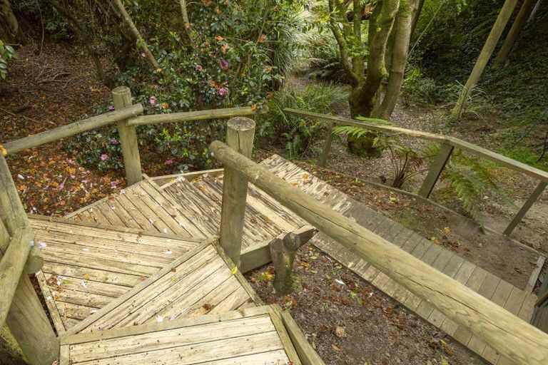 Photo of property in 51 Chesham Avenue, Waipahihi, Taupo, 3330