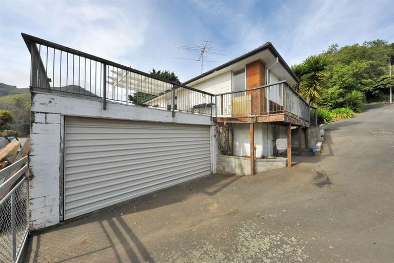 Photo of property in 19 Flinders Road, Heathcote Valley, Christchurch, 8022