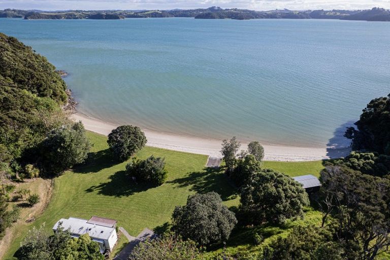 Photo of property in 90 Mckenzie Road, Te Ti Mangonui, Kerikeri, 0294