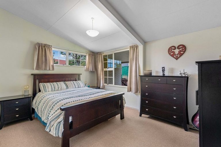 Photo of property in 49 Walton Park Avenue, Fairfield, Dunedin, 9018