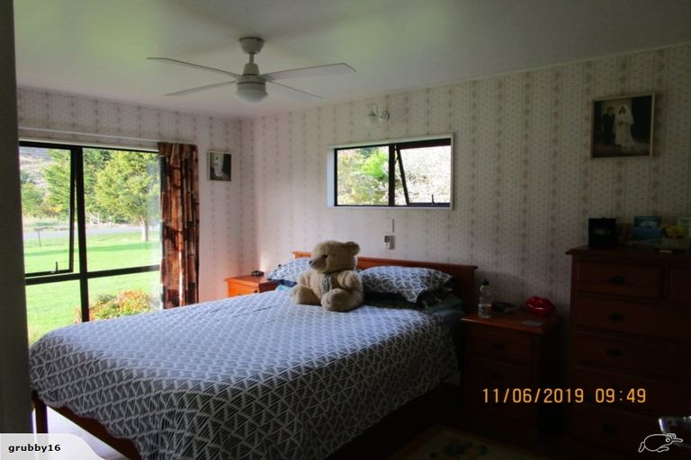 Photo of property in 16 Mclaughlin Drive, Tinui, Masterton, 5889