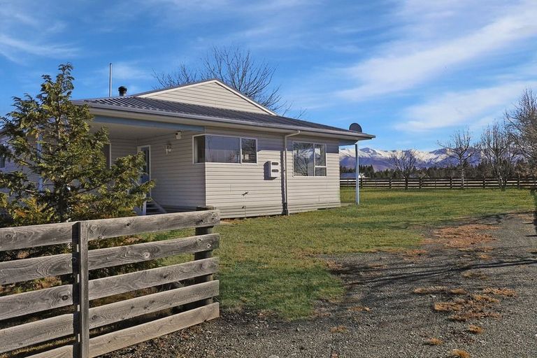 Photo of property in 194 Mackenzie Drive, Twizel, 7901