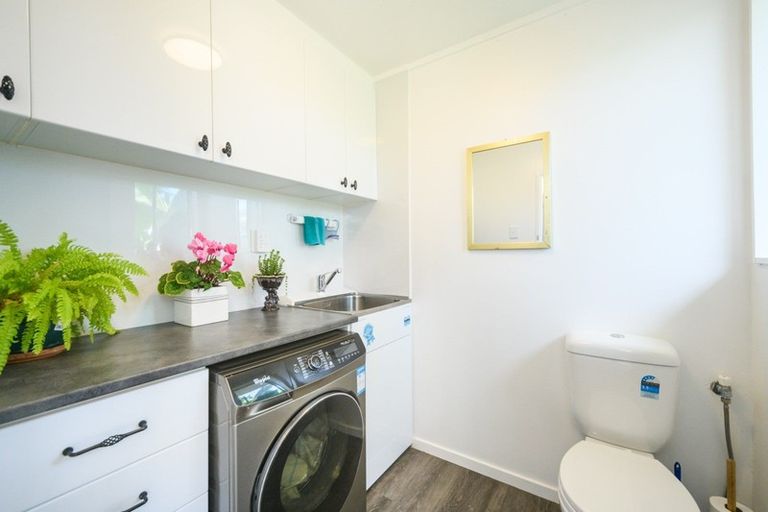 Photo of property in 5 Buller Place, Westbrook, Palmerston North, 4412