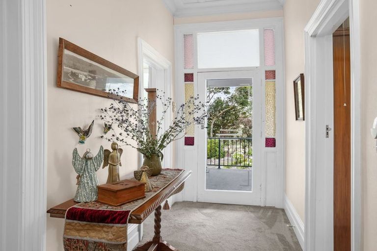 Photo of property in 124 Roxburgh Road East, Roxburgh East, Roxburgh, 9571