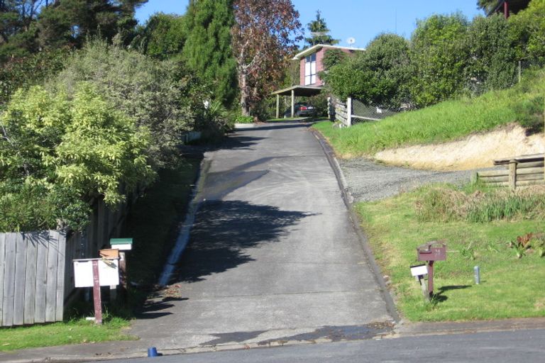 Photo of property in 10b Win Grove, Hatfields Beach, Orewa, 0931