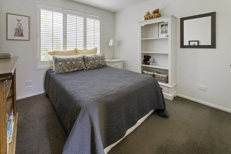 Photo of property in 6 Istana Place, Britannia Heights, Nelson, 7010