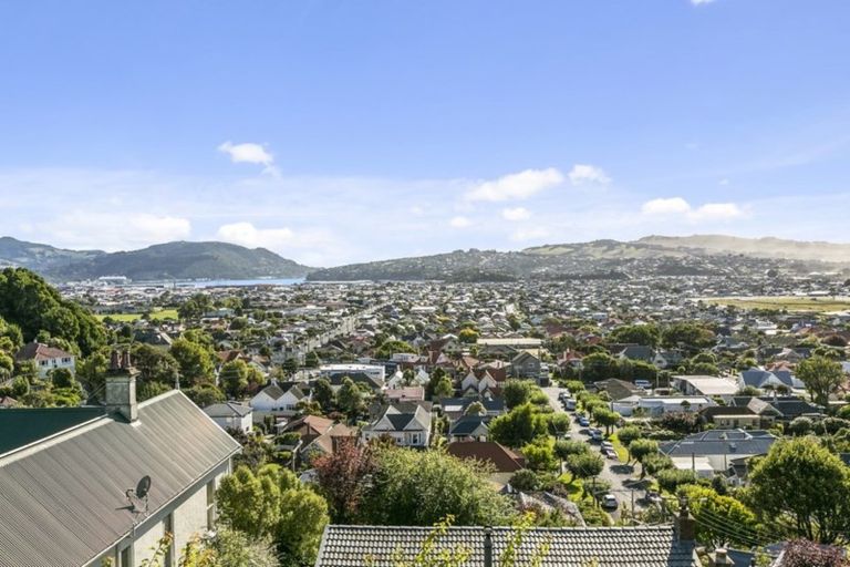 Photo of property in 32 Motu Street, Saint Clair, Dunedin, 9012