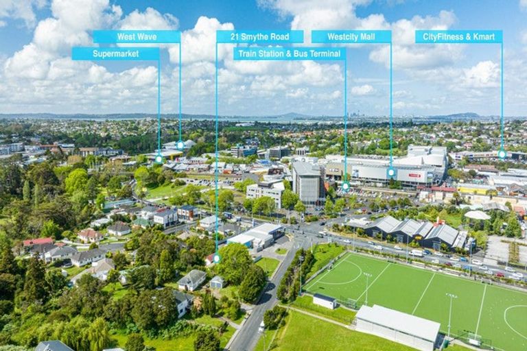 Photo of property in 21 Smythe Road, Henderson, Auckland, 0612