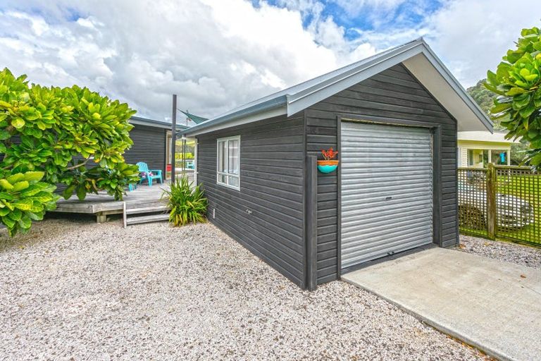 Photo of property in 103 Ocean Beach Road, Tairua, 3508