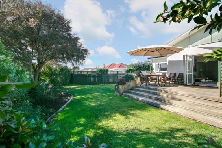 Photo of property in 20 Tripoli Street, Onekawa, Napier, 4110