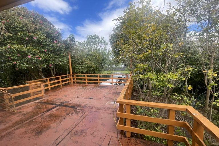 Photo of property in 98 Wharf Road, Te Atatu Peninsula, Auckland, 0610