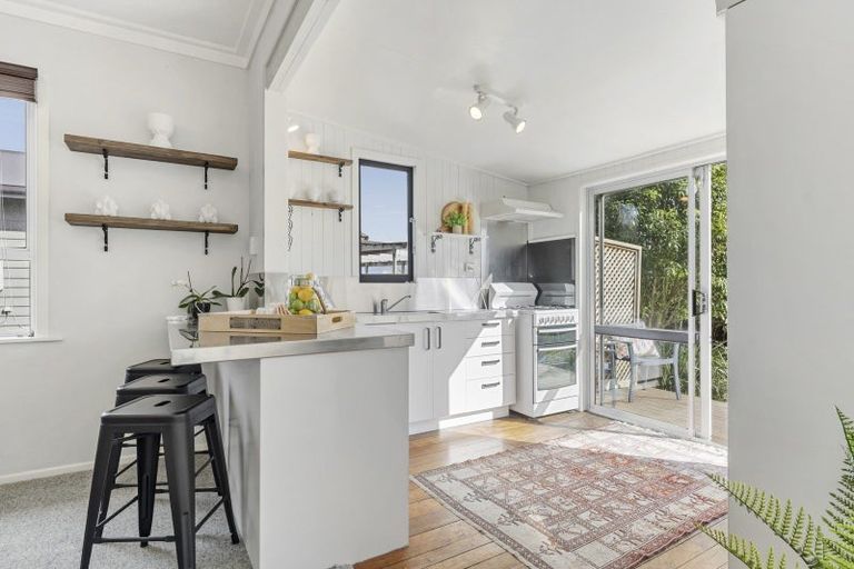 Photo of property in 9 Princes Street, Fitzroy, New Plymouth, 4312