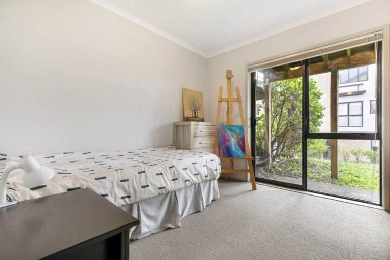 Photo of property in St Claire Village, 35/172 Mcleod Road, Te Atatu South, Auckland, 0610