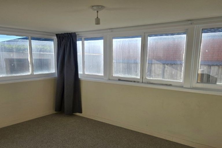 Photo of property in 32 Tower Street, Hornby, Christchurch, 8042