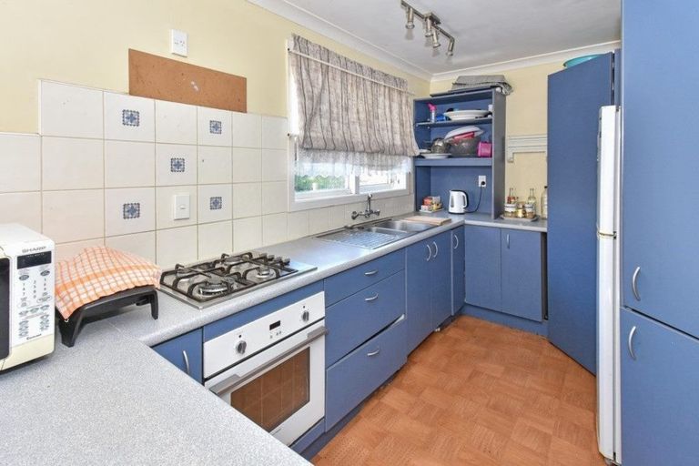 Photo of property in 30 President Avenue, Papakura, 2110