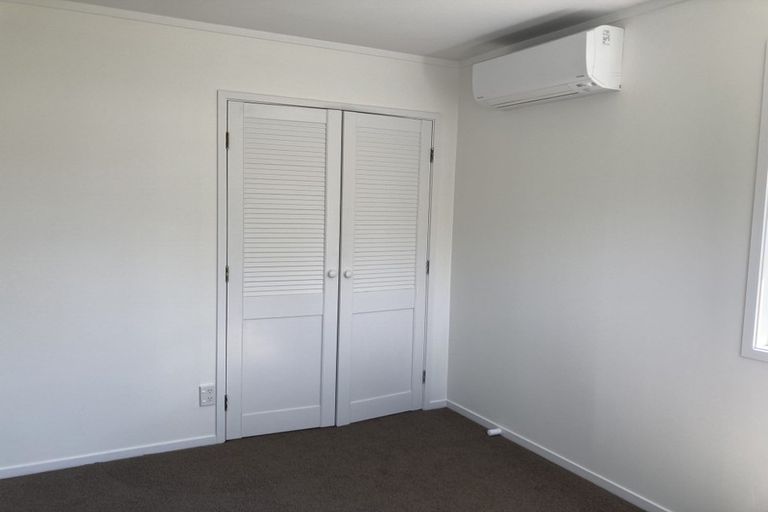 Photo of property in 7 Andros Place, Unsworth Heights, Auckland, 0632