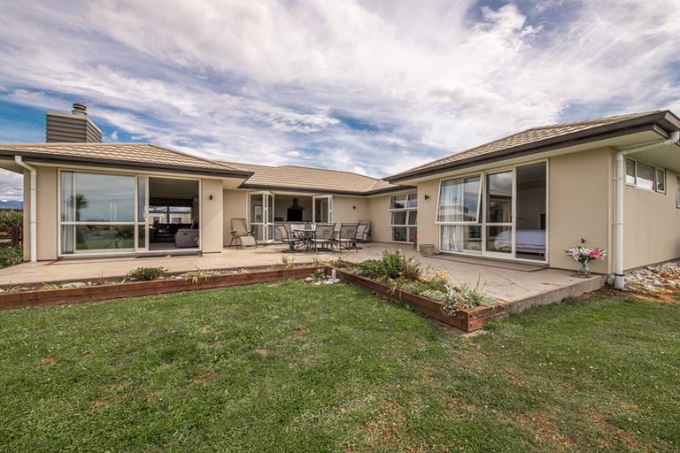 Photo of property in 6 Elley Drive, Carters Beach, Westport, 7825