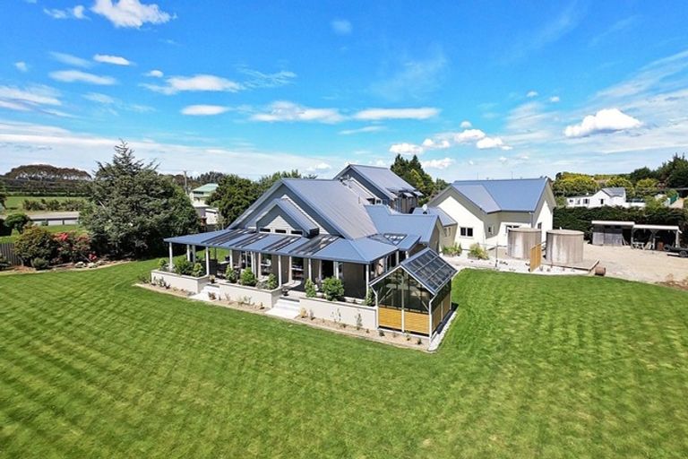 Photo of property in 4 Whitelaw Road, Waianiwa, Invercargill, 9874