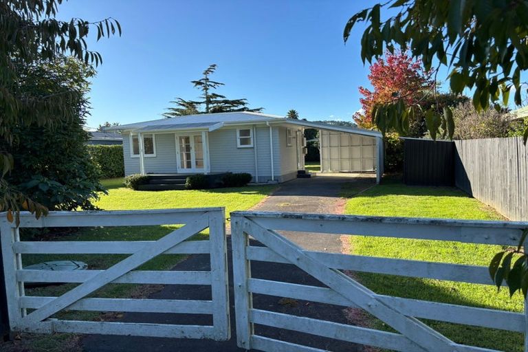 Photo of property in 7 Albert Street, Riverhead, 0820